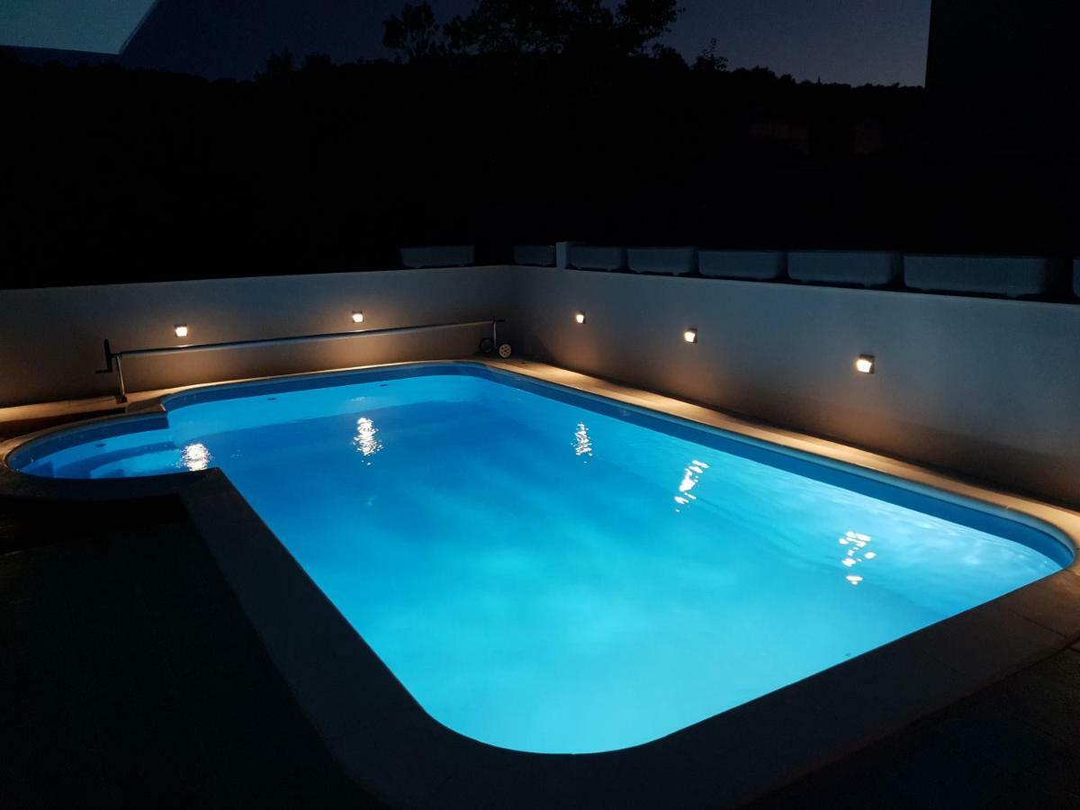 Villa Freya - Vacation House Slatine Exterior foto