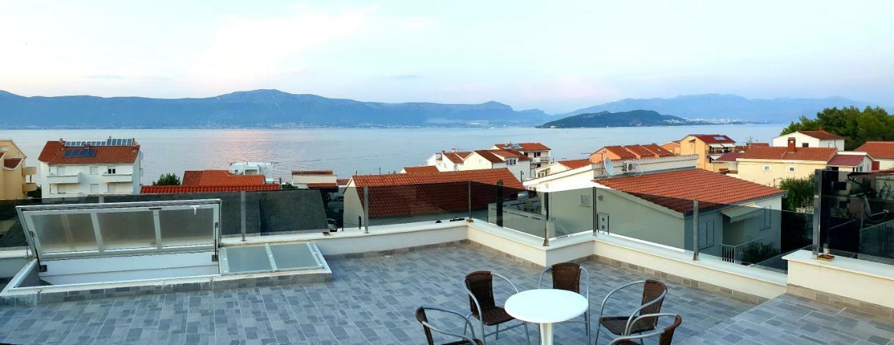Villa Freya - Vacation House Slatine Exterior foto